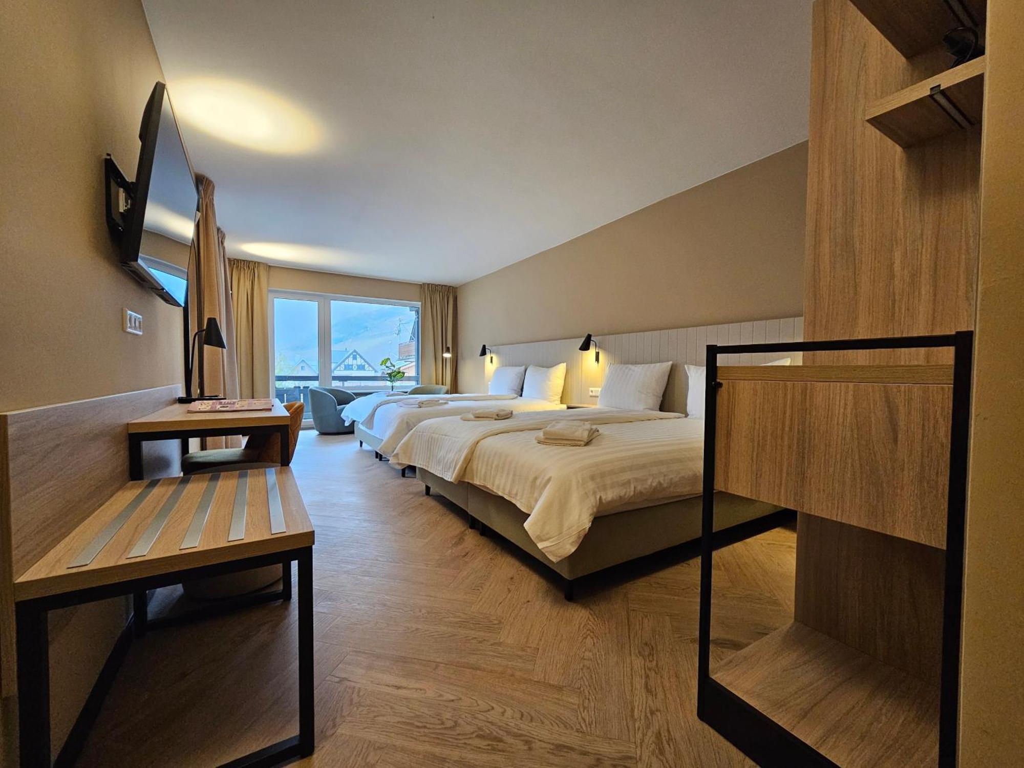 May Hotel Mayschoß Buitenkant foto