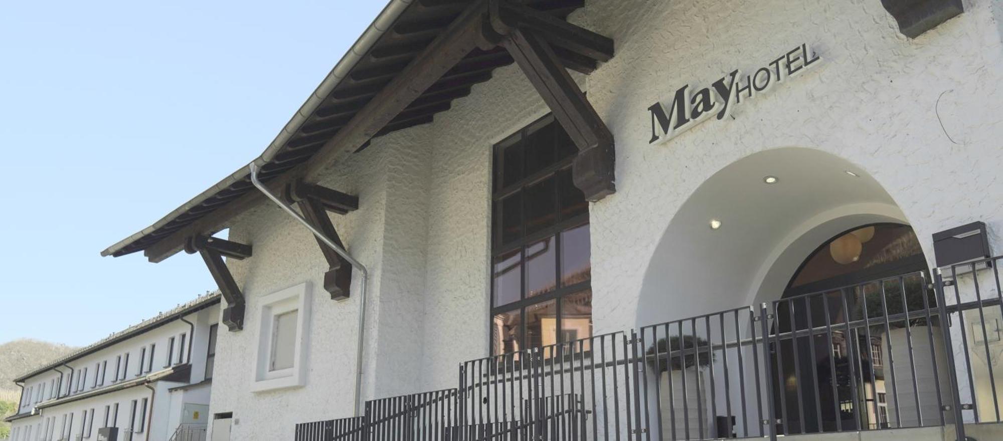 May Hotel Mayschoß Buitenkant foto
